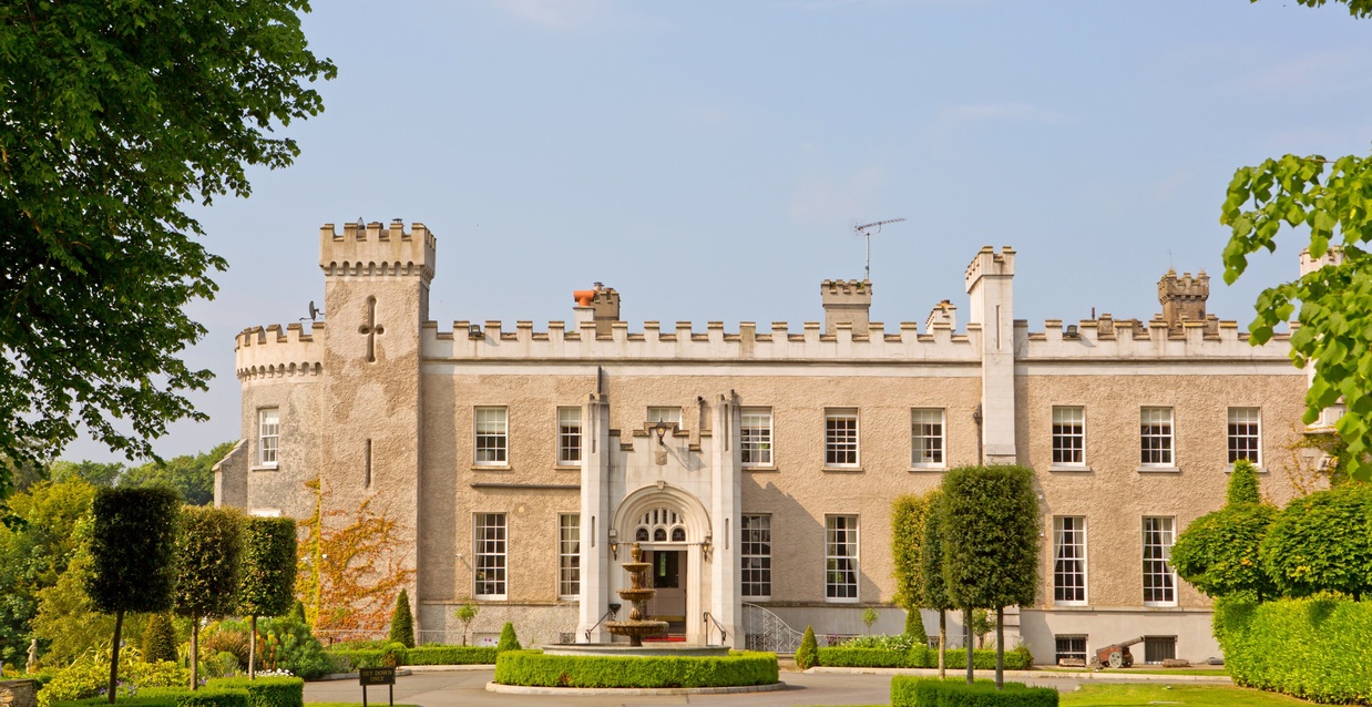 Bellingham-Castle-Exterior