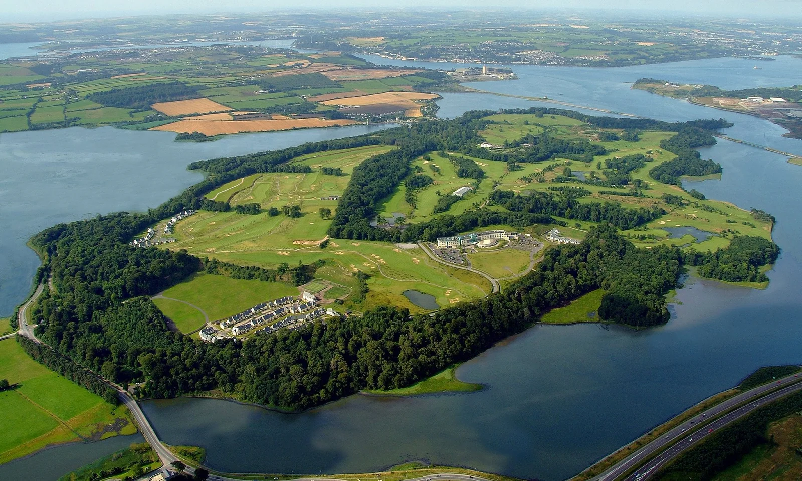 Fota-Island