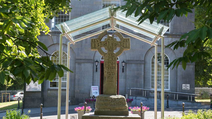 high-cross-at-kells