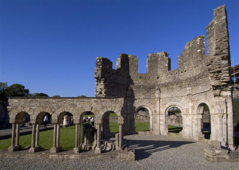 Mellifont-Abbey