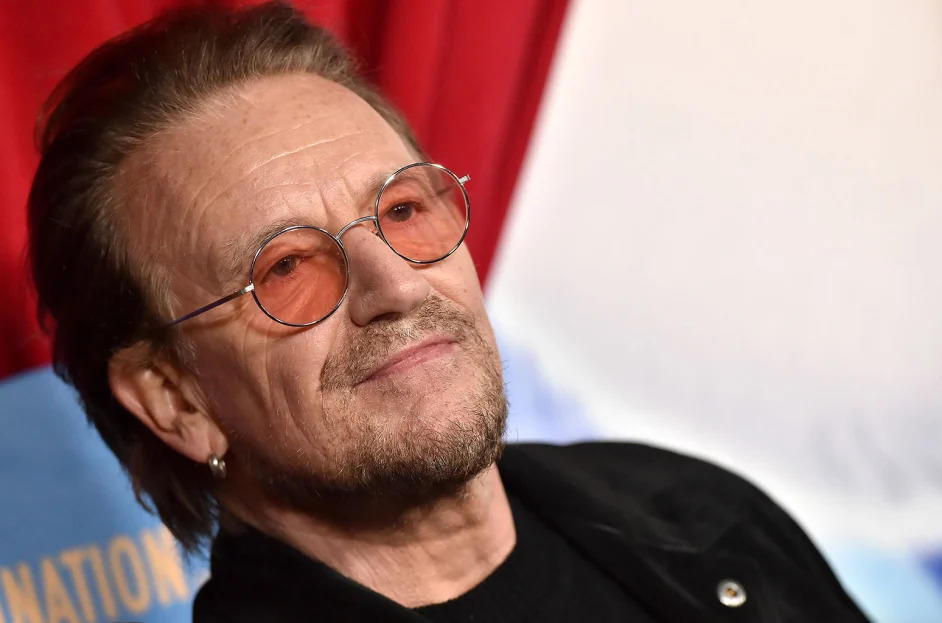 bono-sing-2-2021-billboard-1548-axellebauer-griffinfilmmagic