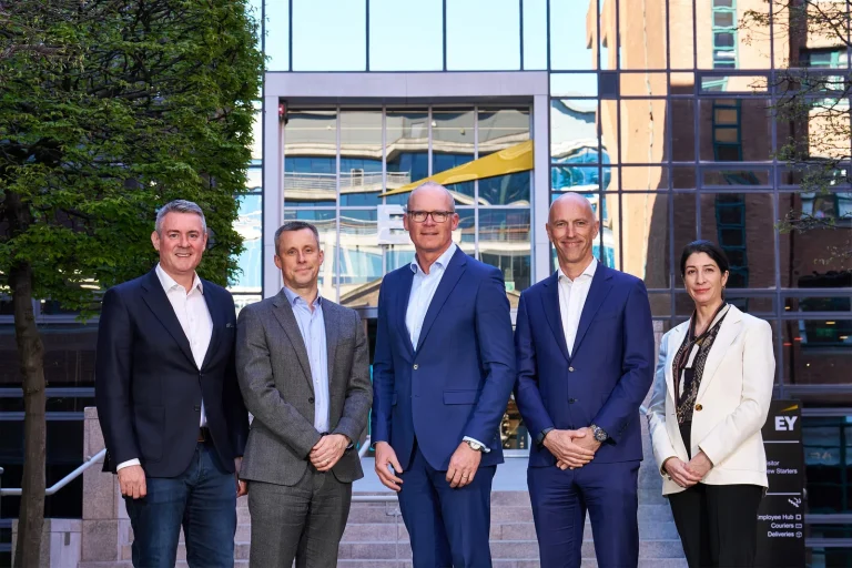 ey-announces-simon-coveney-as-consultant-geopolitical-strategy-unit (1)