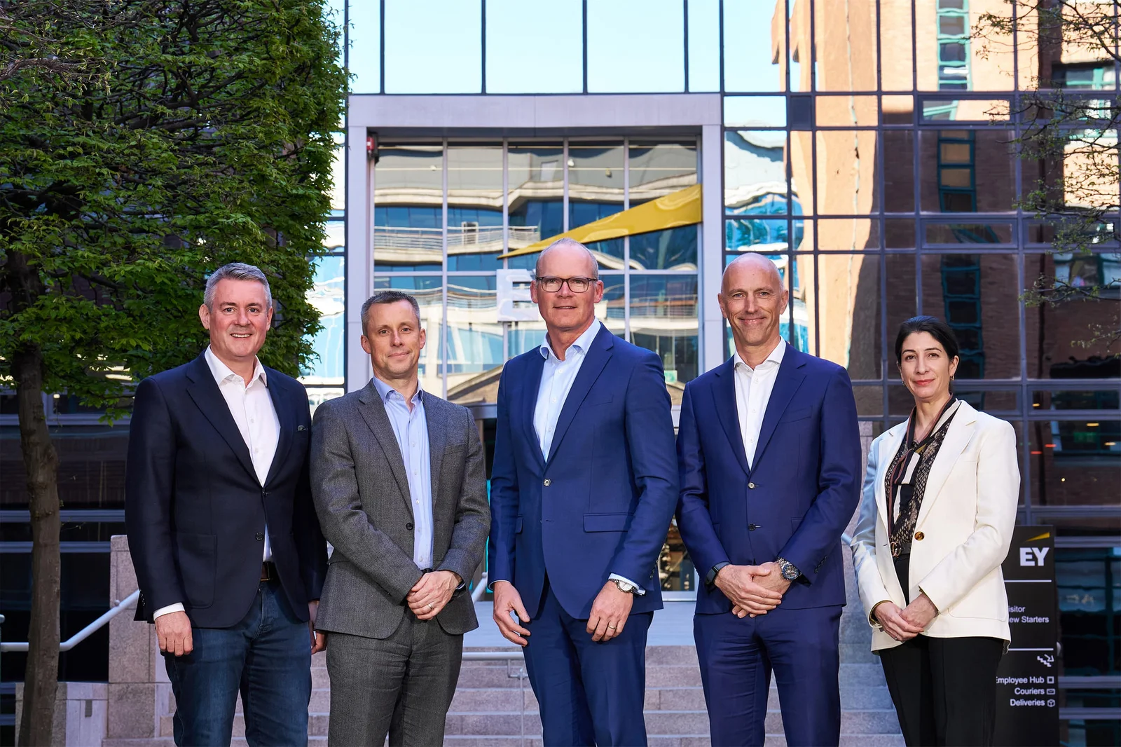 ey-announces-simon-coveney-as-consultant-geopolitical-strategy-unit (1)
