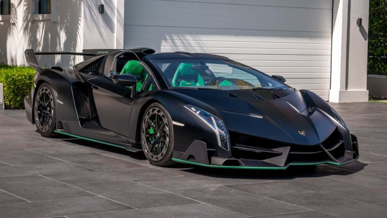 2015-lamborghini-veneno-roadster