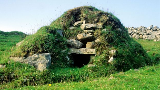 Ancient Irish Saunas: From Sacred Stone Sweathouses to Ireland’s Sauna Renaissance