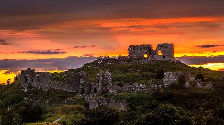 rock of dunamase