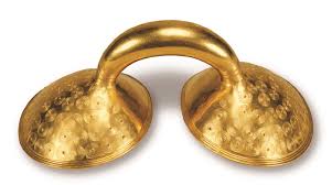 bronze age irish jewellery