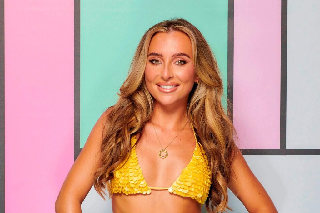 The Travel MLM Trap: How ‘Boss Babe’ Social Media Hypes Target Vulnerable Women